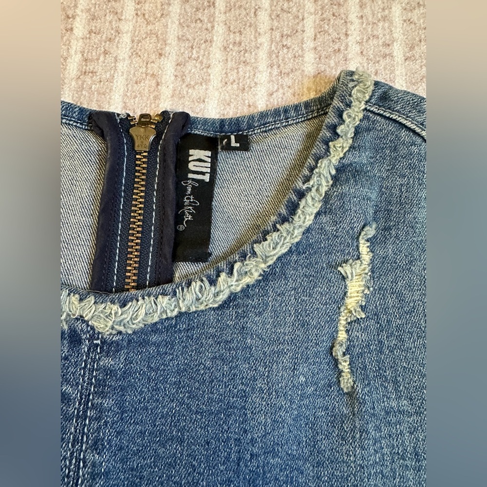KUT from the Kloth Women's Christina Distressed Denim
Minidress L Versatile - Picture 6 of 9